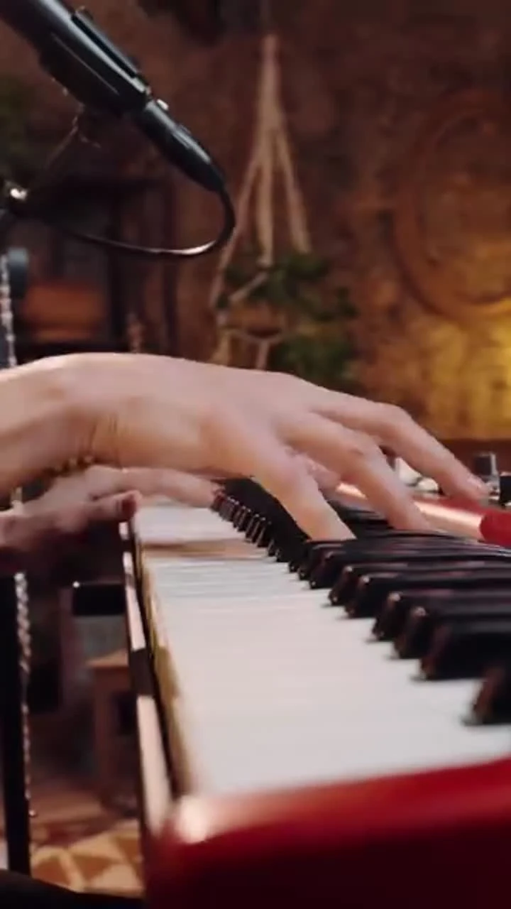 Acústico · Piano